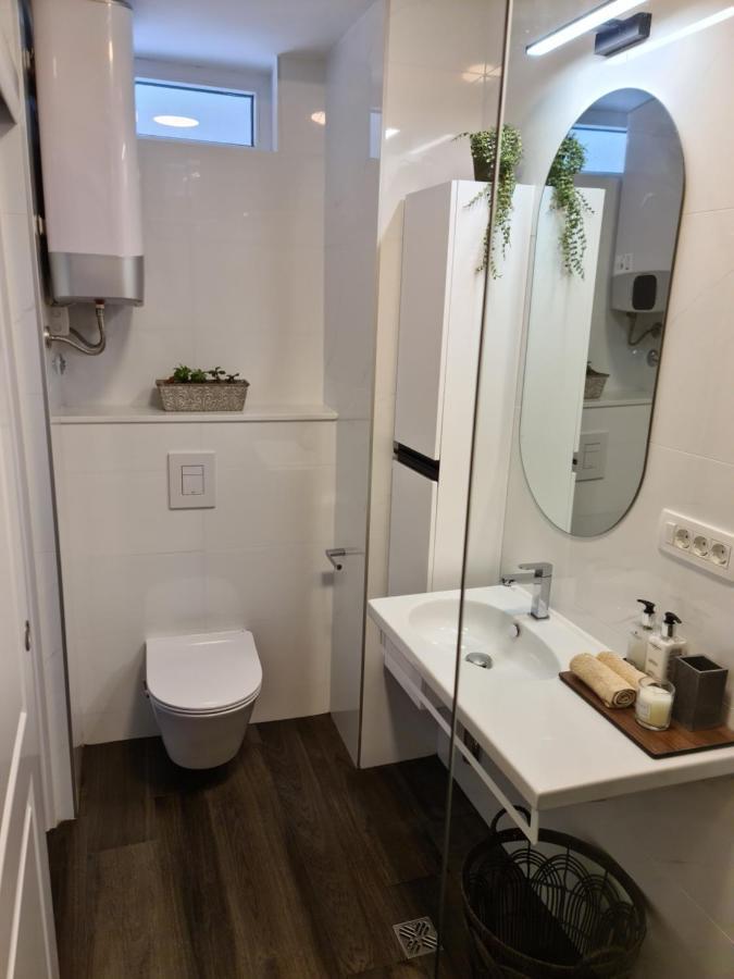 Apartments Gb Мостар Екстериор снимка