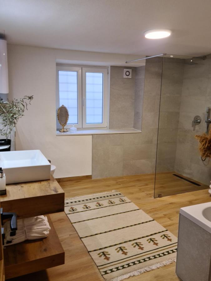 Apartments Gb Мостар Екстериор снимка
